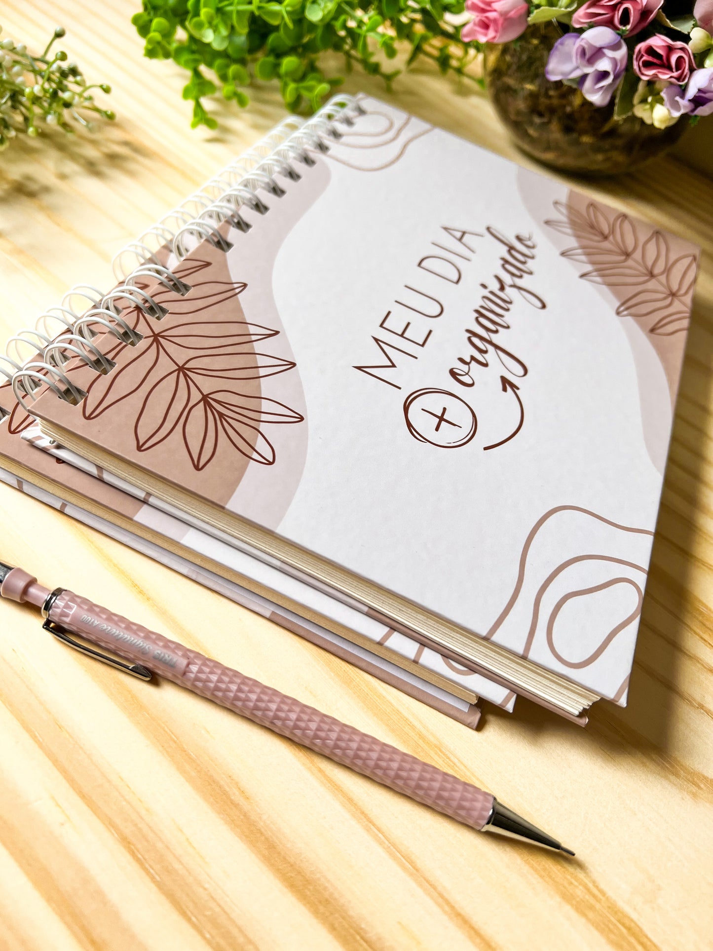 Planner Meu Dia + Organizado ✨ Transforme Sua Rotina com Leveza